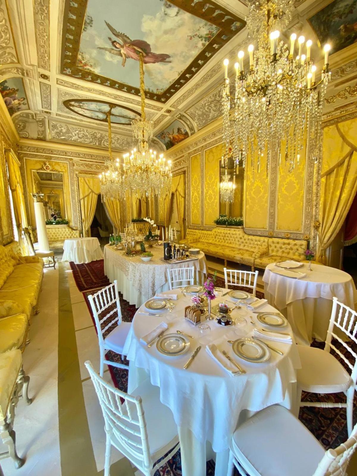 Palazzo Cherubini-Pools & Wellness Россано Экстерьер фото