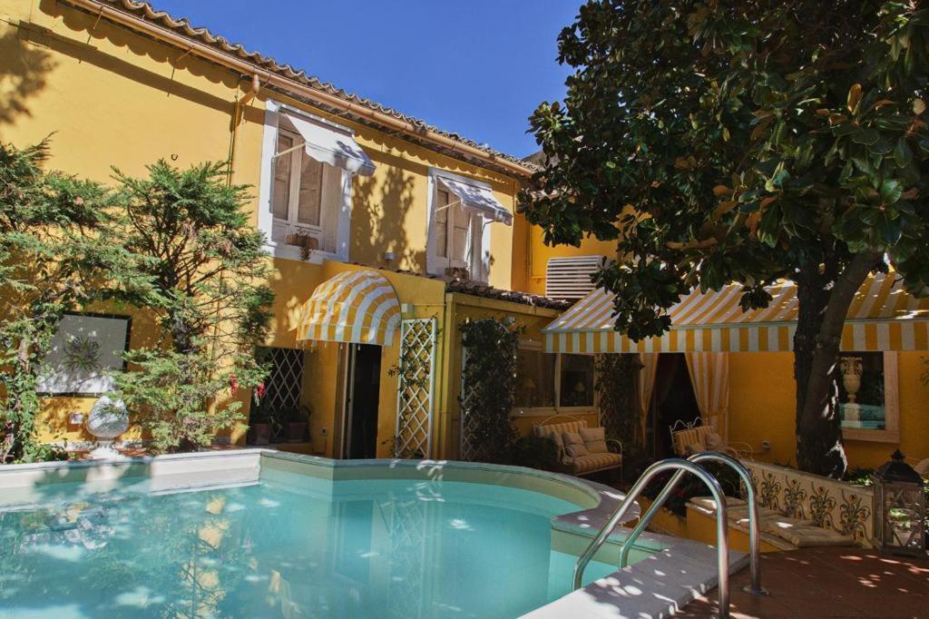 Palazzo Cherubini-Pools & Wellness Россано Экстерьер фото